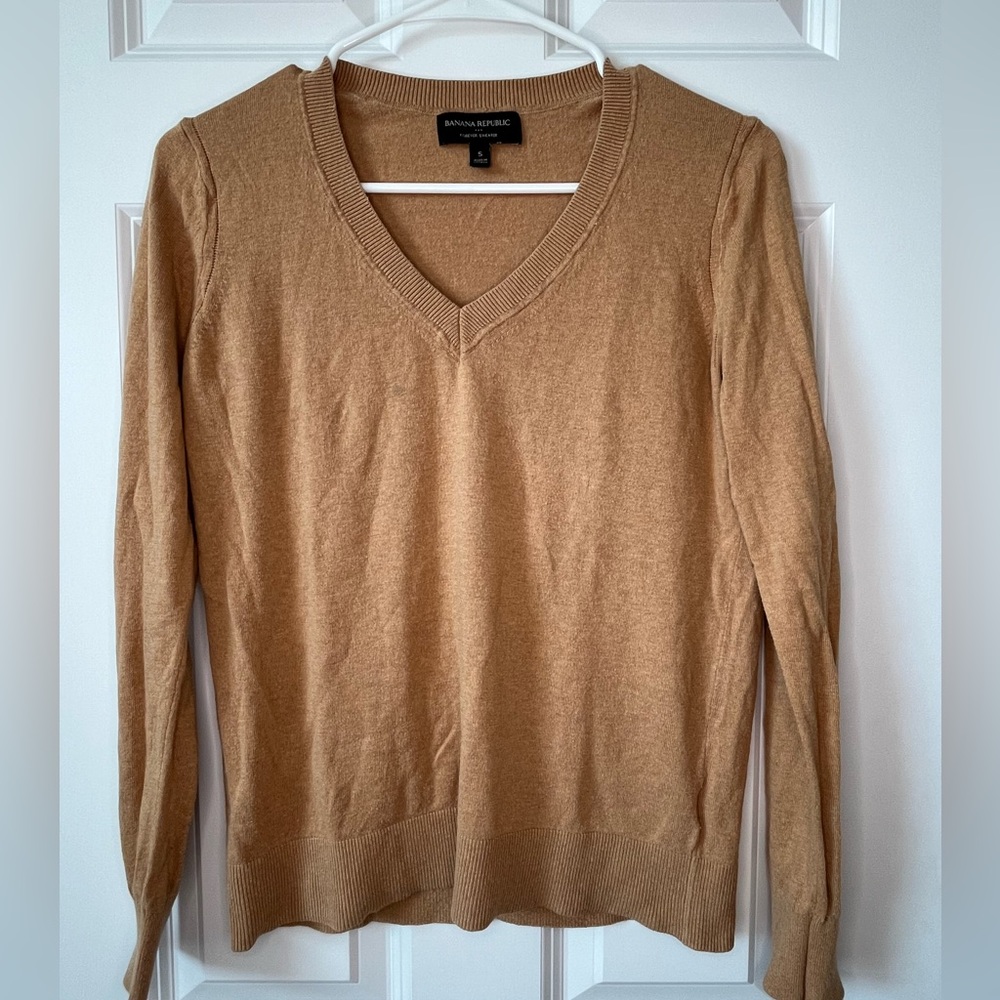 V neck Banana Republic Sweater